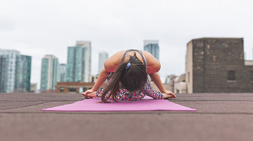 How to Choose the Right Yoga Class to Suit YOU How to choose the right yoga class
